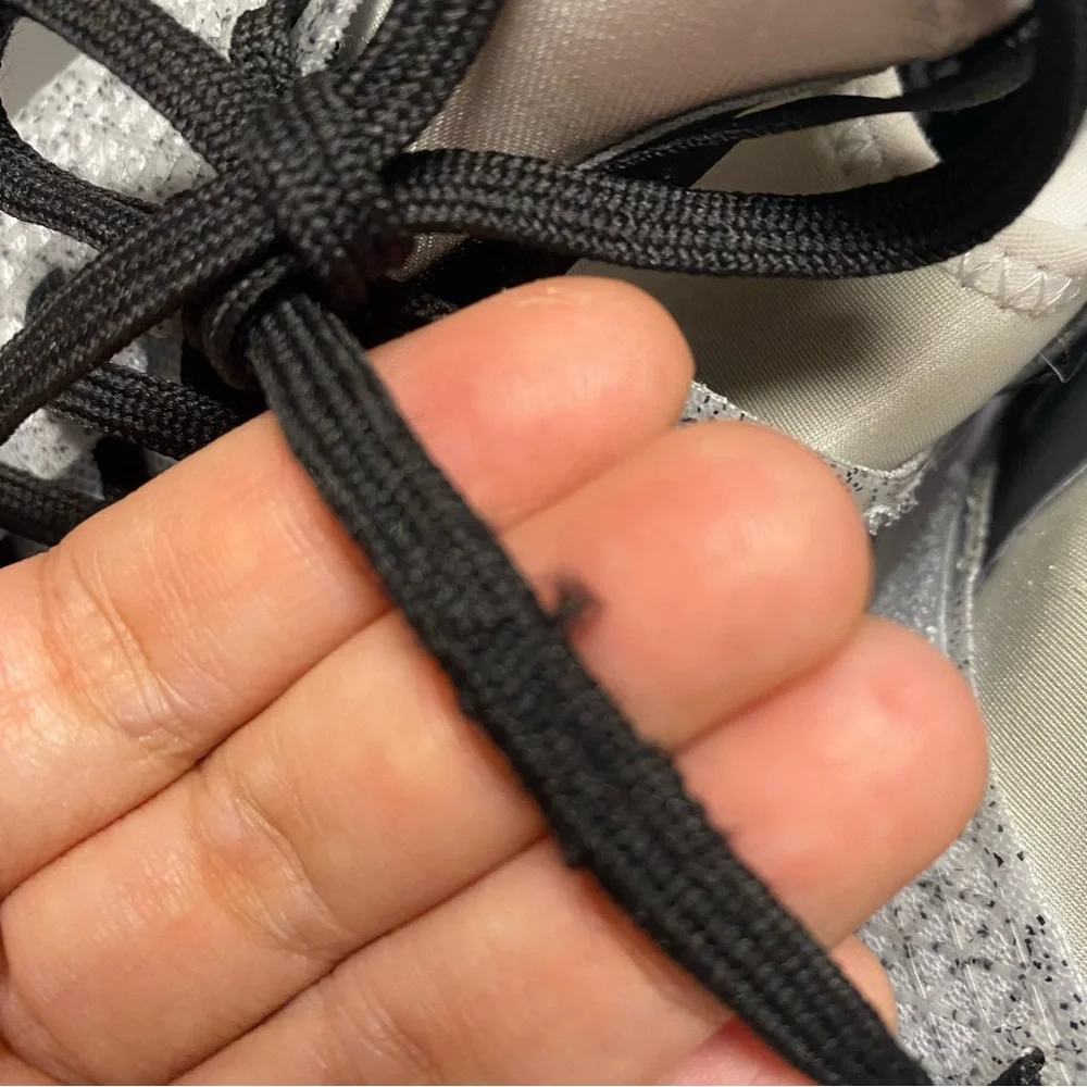Nike Air Zoom Strong gray black training‎ shoes 843975-100 womens size 6
